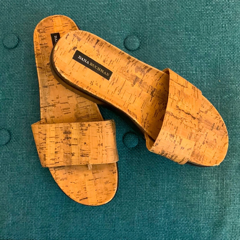 Dana Bachman cork look sandal super cute great for summer or spring look